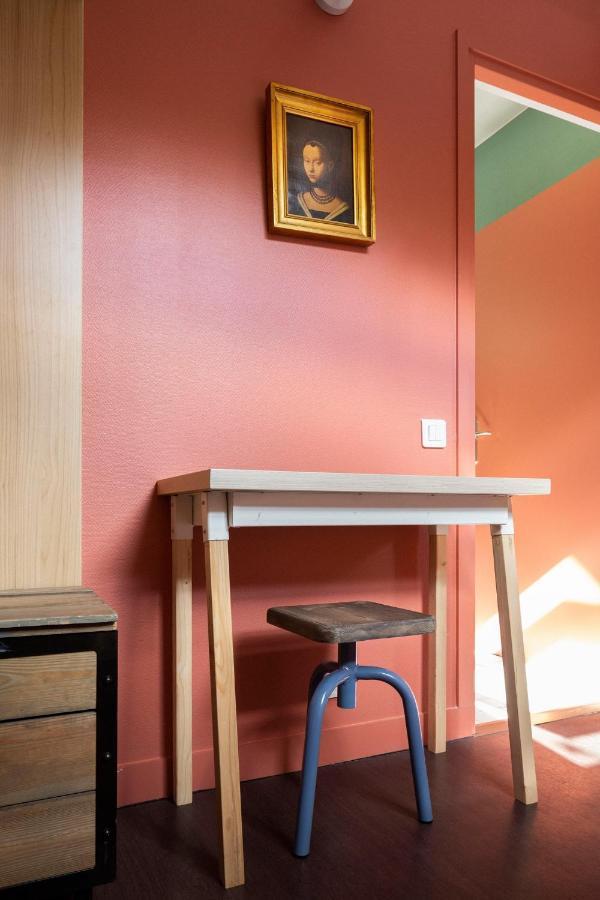 Auberge La Maison Montreau Montreuil  Bagian luar foto