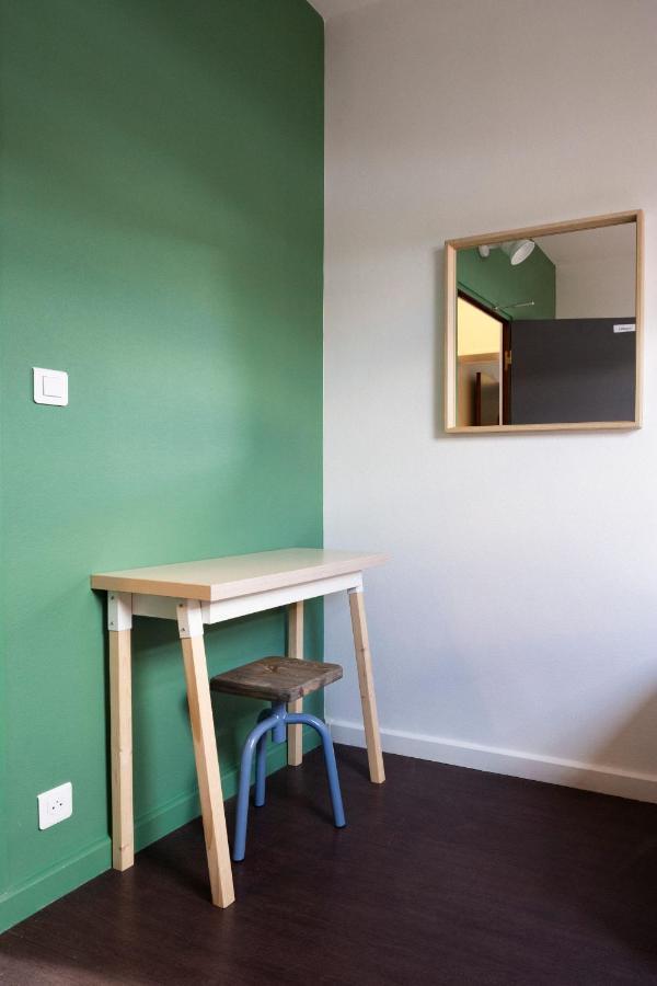 Auberge La Maison Montreau Montreuil  Bagian luar foto