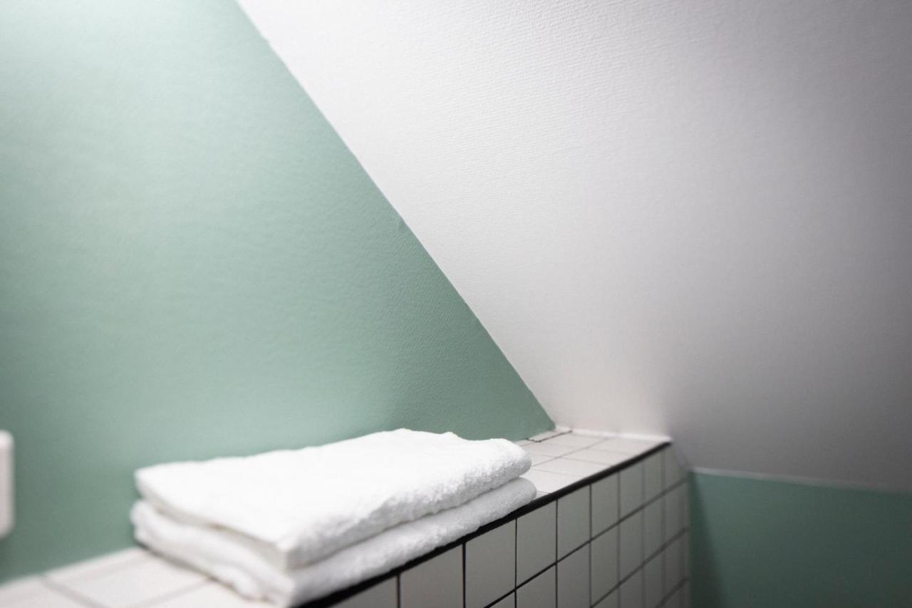 Auberge La Maison Montreau Montreuil  Bagian luar foto