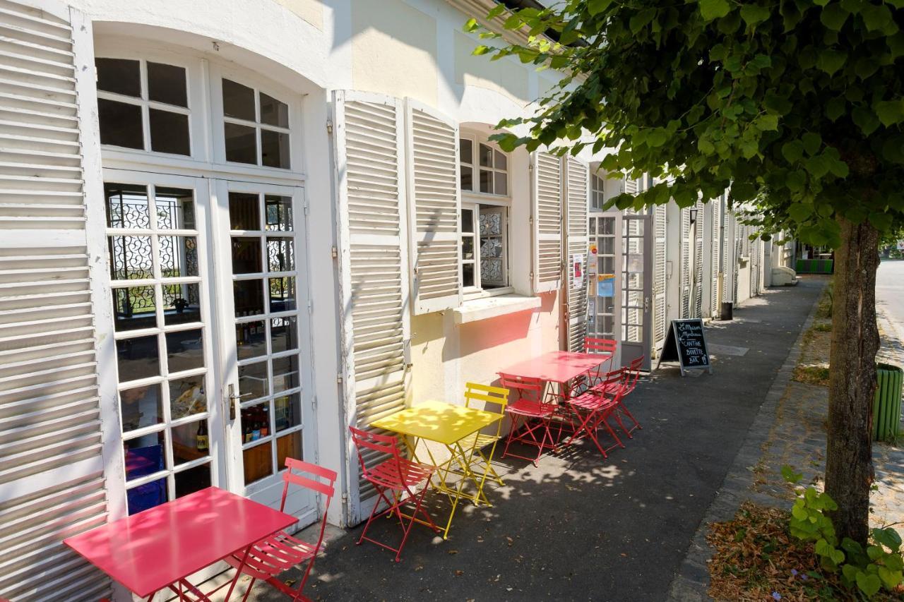 Auberge La Maison Montreau Montreuil  Bagian luar foto